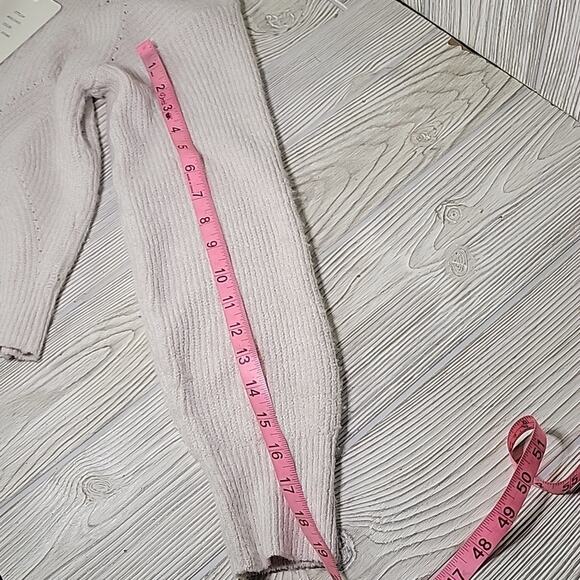 Pink Rose V Neck Open Back Detail Soft Knit Sweater Womens Size XS NWT - Picture 12 of 13